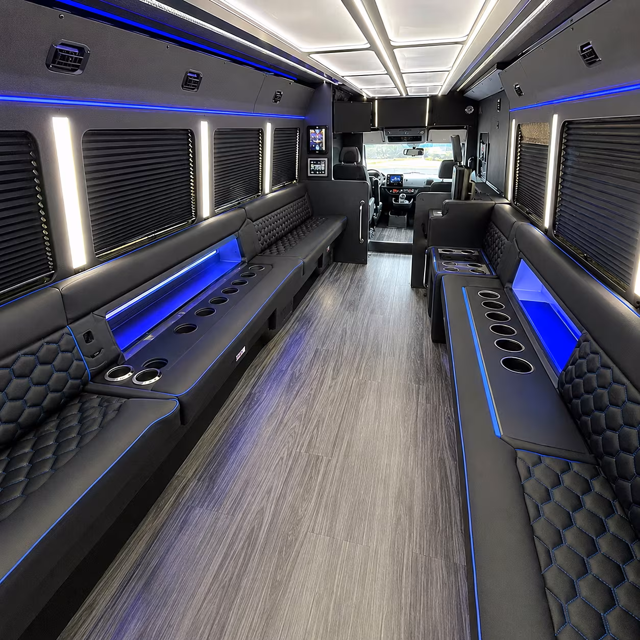 Rent a Bus to Fort Lauderdale-Hollywood International Airport