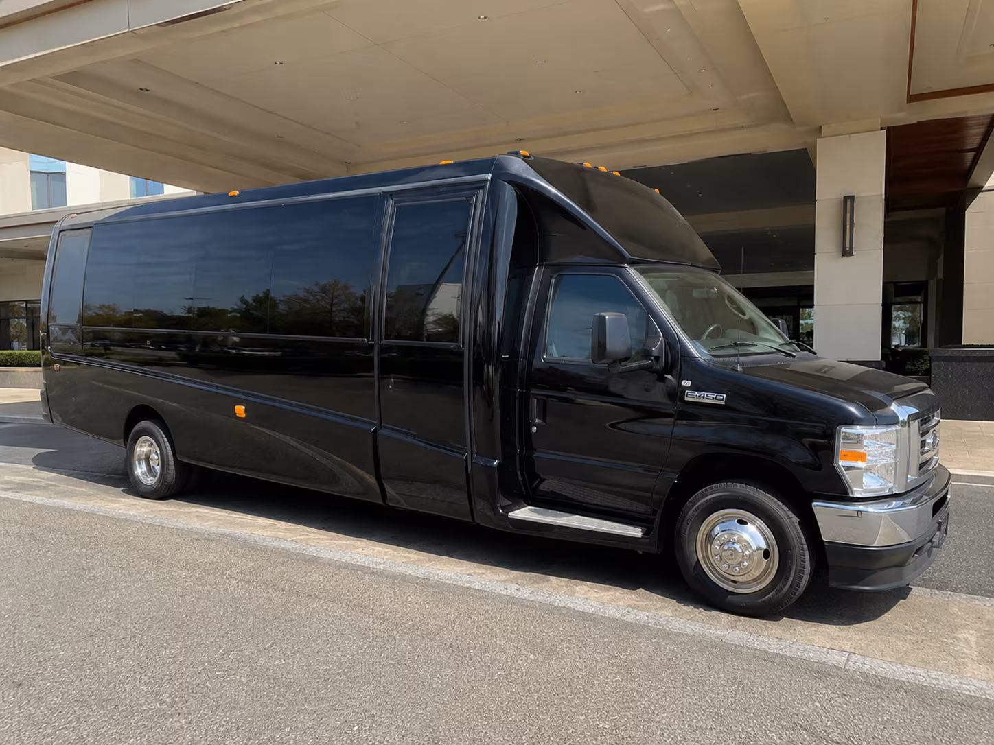 Fort Lauderdale Bachelor & Bachelorette Transportation party bus exterior