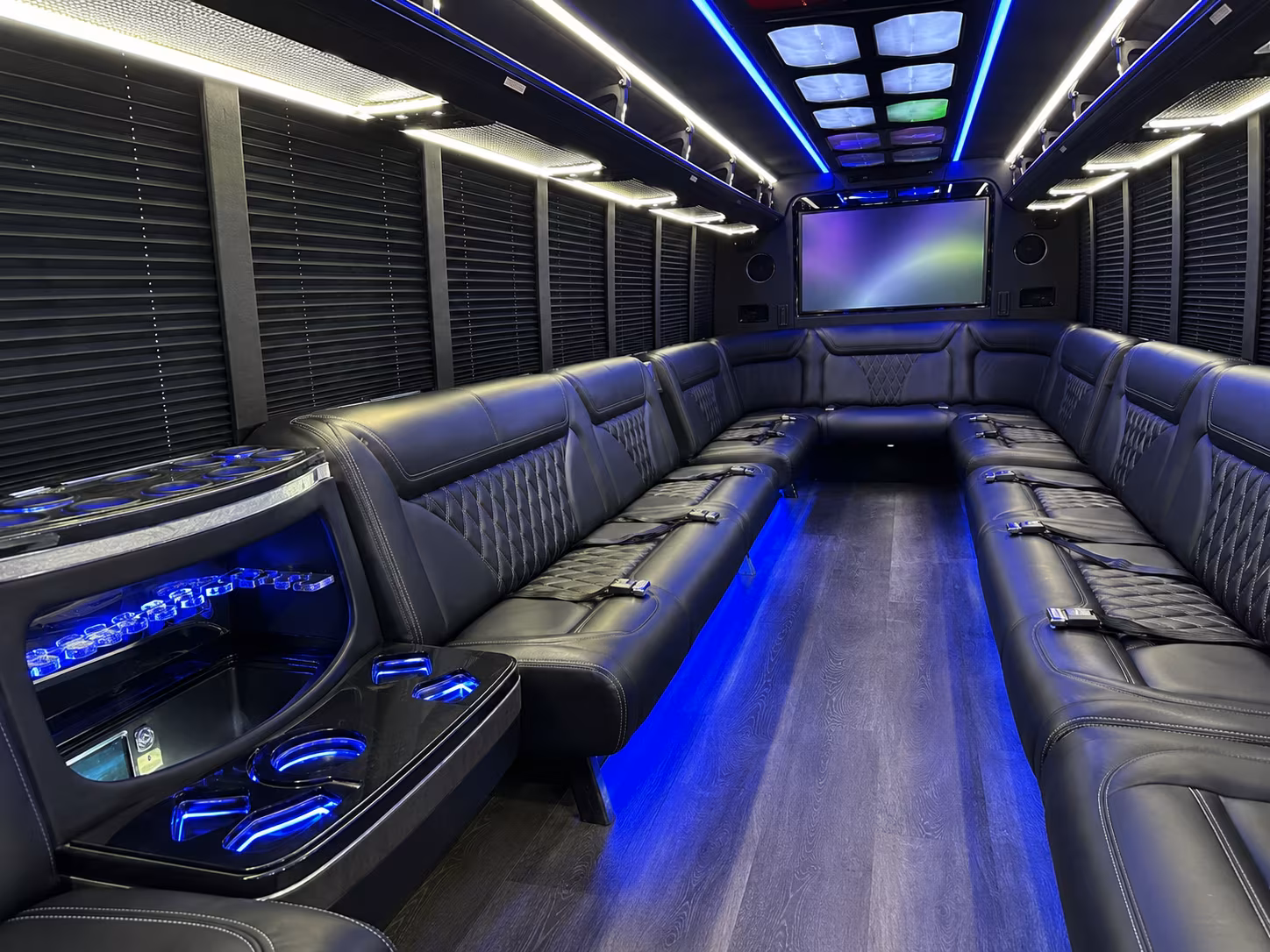 Fort Lauderdale Birthday, Sweet 16, & Quinceañera Transportation party bus interior