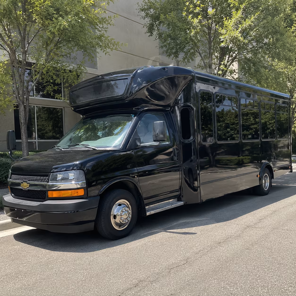 Fort Lauderdale Prom & Homecoming Transportation party bus exterior