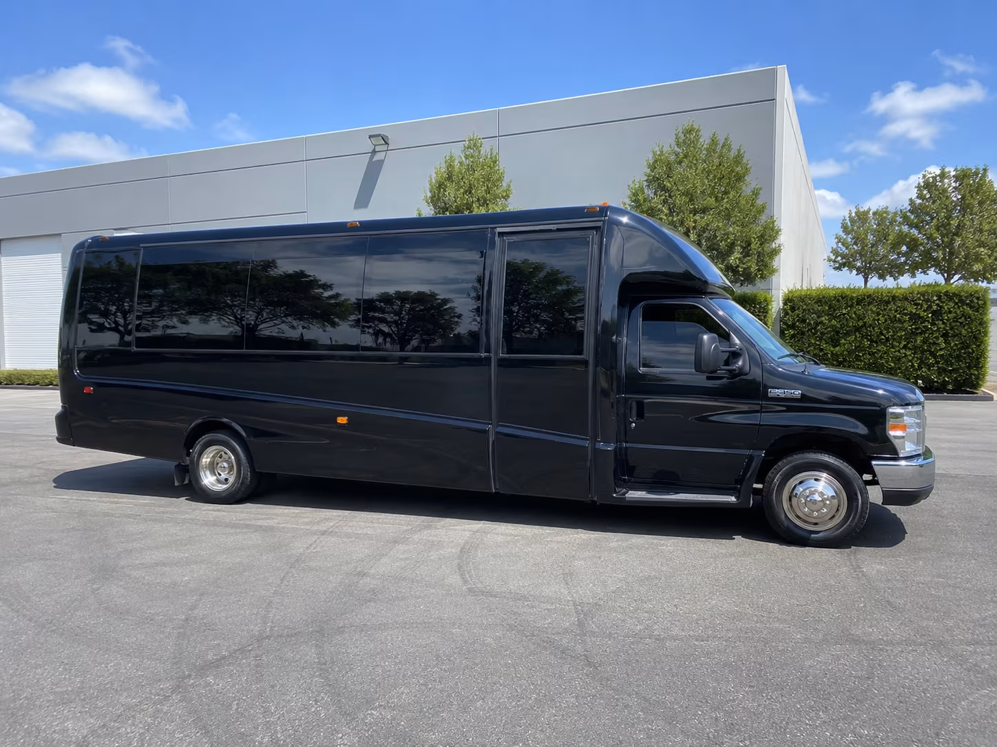 Fort Lauderdale Prom & Homecoming Transportation group transportation
