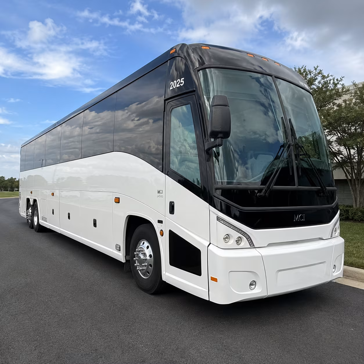 Fort Lauderdale School Event Transportation party bus exterior