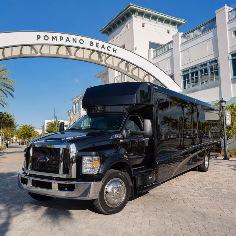 Hollywood Party Bus Rental