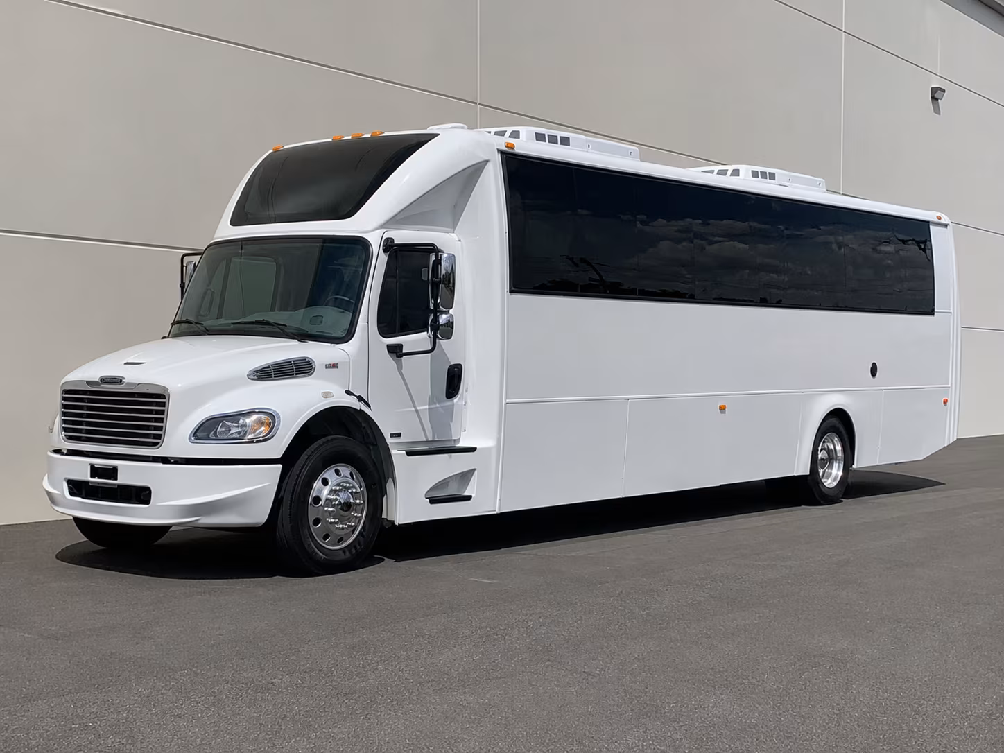 Pembroke Pines Birthday, Sweet 16, & Quinceañera Party Bus Rentals