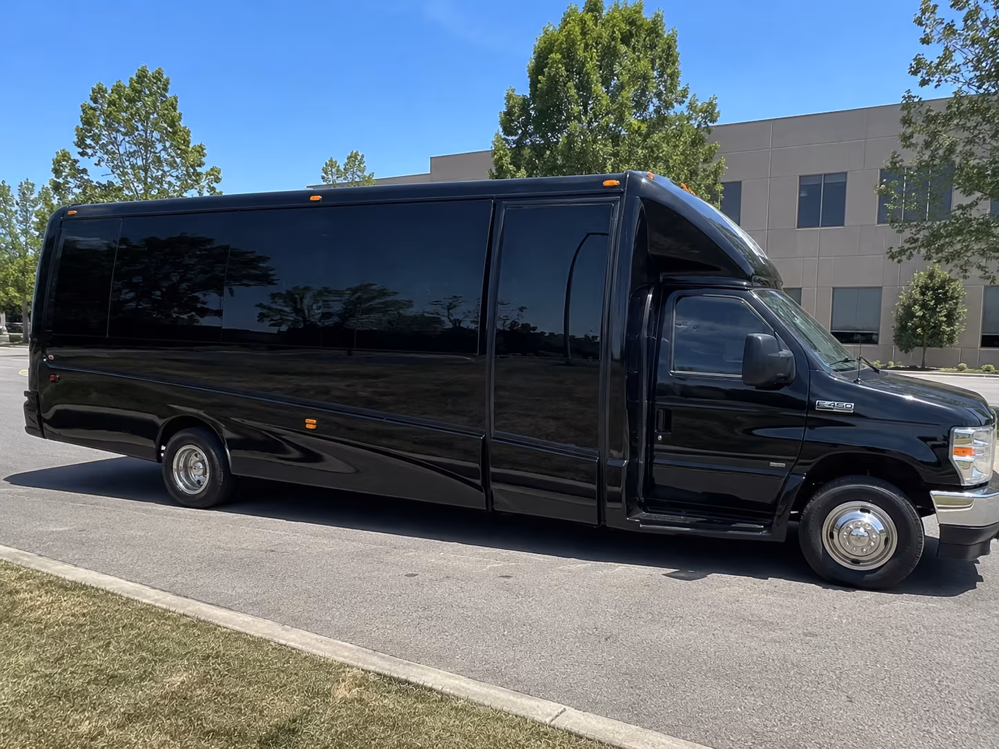 Pompano Beach Bachelor & Bachelorette Transportation