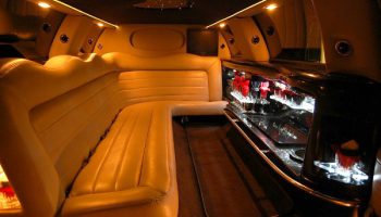 Lincoln limo rental